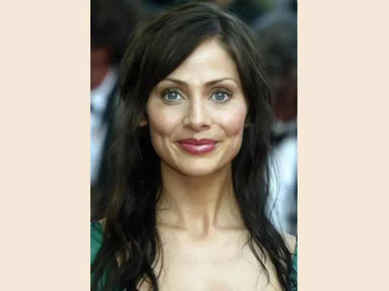 Natalie-Imbruglia-Die-gebuertige-Australierin-will-im-Juni-ihr-neues-Album-auf-den-Markt-bringen-Ausserdem-arbeitet-Imbruglia-32-an-einem-Kinofilm-namens-Elise-Sie-ist-verheiratet-mit-Daniel-Johns-von-Silverchair