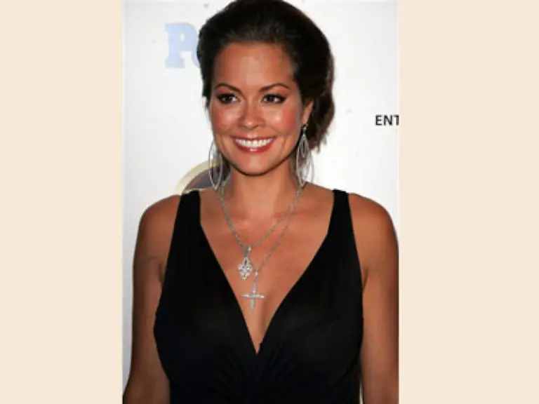 Brooke-Burke-kennt-man-nur-wenn-man-FHM-Leser-ist-Die-US-amerikanische-Moderatorin-schaffte-es-auf-Rang-55