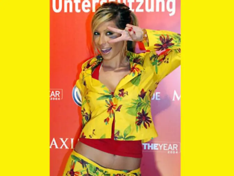 Guelcan-Karahanci-Die-Viva-Allzweckwaffe-24-moderiert-seit-2006-auch-Bravo-TV-und-tritt-bei-Promi-Shows-auf-Dabei-koennte-sie-sich-einfach-von-ihrem-Freund-Baeckersohn-Sebastian-Kamps-durchfuettern-lassen