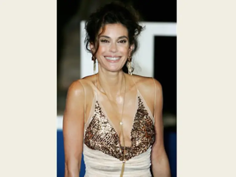 Teri-Hatcher-die-verzweifelte-Hausfrau-hat-einen-neuen-Freund-und-ist-mit-42-richtig-verliebt-und-gluecklich