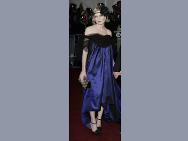 Kirsten-Dunst-Seit-1-Mai-ist-die-25-Jaehrige-wieder-als-Mary-Jane-Watson-in-Spider-Man-3-zu-sehen-In-einer-ernsteren-Rolle-war-sie-zuletzt-als-Marie-Antoinette-zu-bewundern