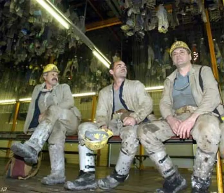 Auftraege-an-andere-Unternehmen-vergab-der-Bergbau-in-Hoehe-von-2-3-Milliarden-Euro