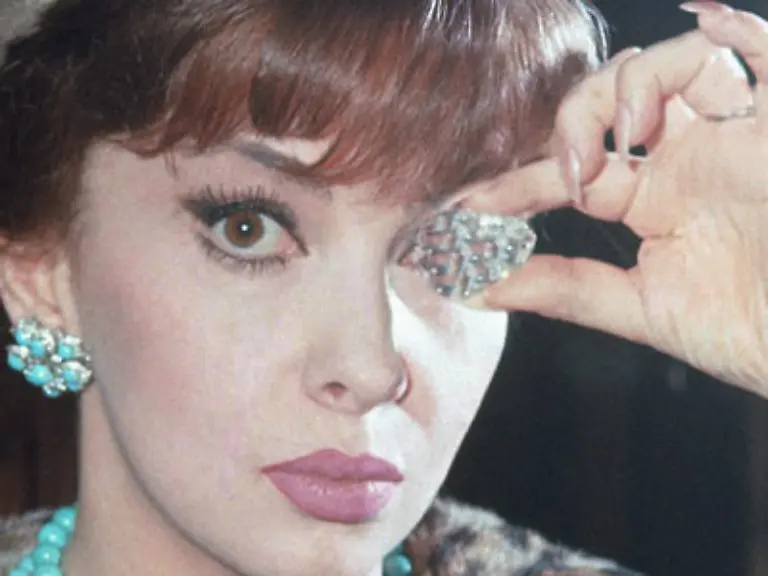 Erst-neulich-hatte-Gina-Lollobrigida-wieder-so-einen-kleinen-Auftritt