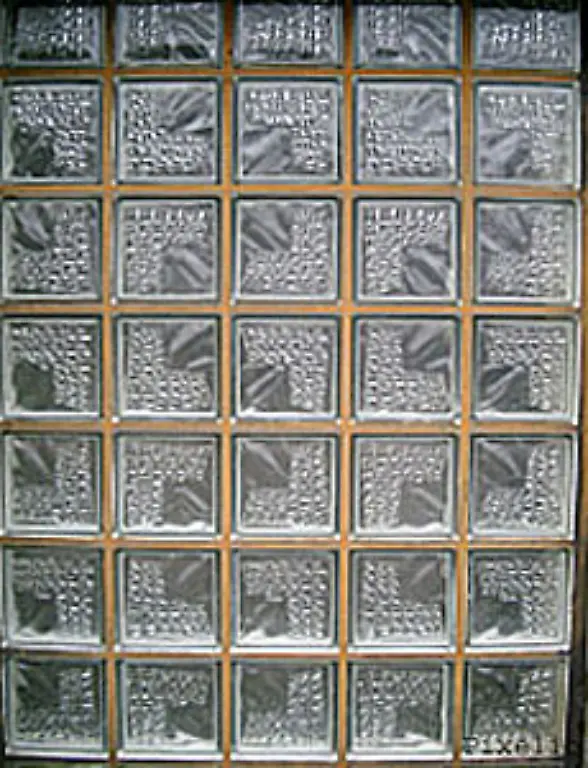 einer-gewellten-Oberfaeche-oder-geriffelten-Struktur