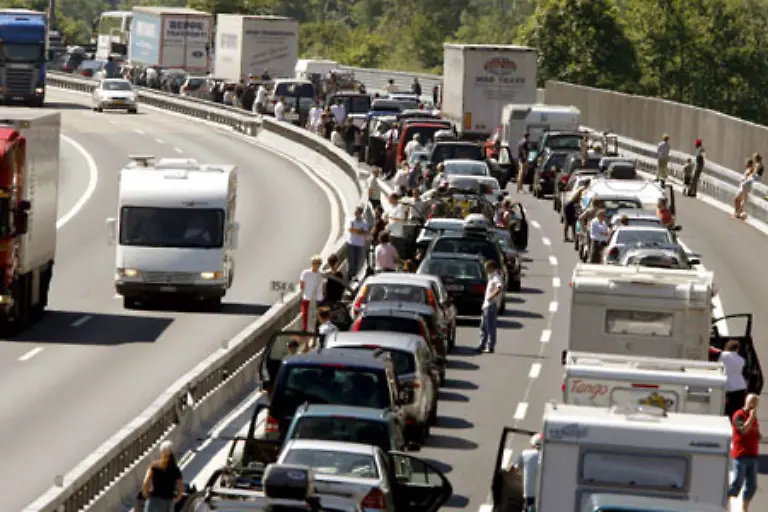 In-diesen-Tagen-wieder-beliebter-Aufenthaltsort-40-Grad-in-der-prallen-Sonne-Italien-ist-weit-weg