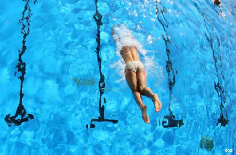 Oder-ein-Besuch-im-Freibad-in-der-Mittagspause
