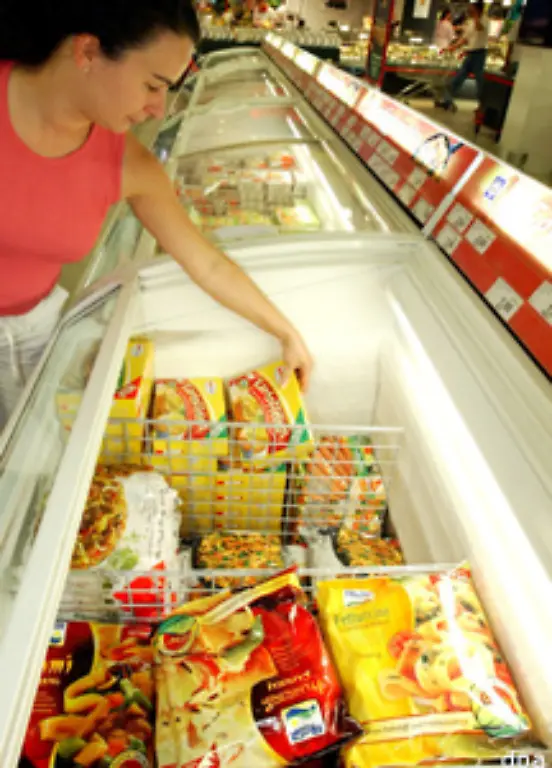 Warum-nicht-mal-wieder-ausgiebig-die-Preise-im-Tiefkuehlfach-vergleichen