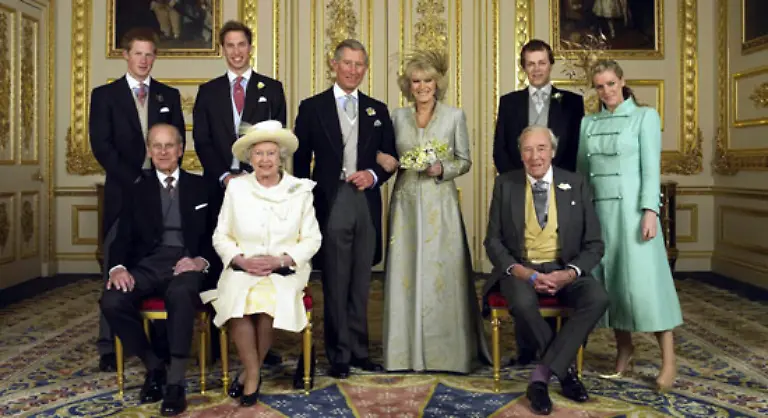 Dass-die-Queen-die-Verbindung-nicht-gut-hiess-weil-Camilla-keine-Jungfrau-war-ist-eine-davon