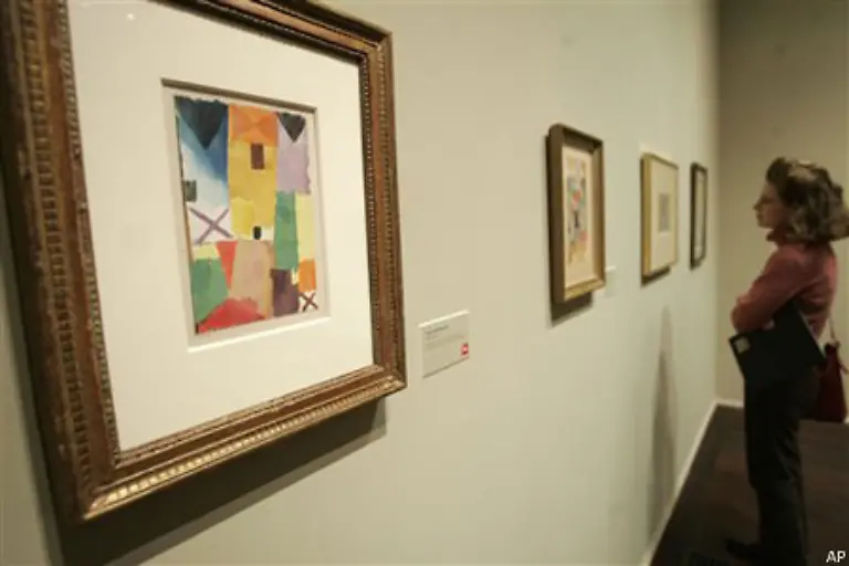 Zugleich-hat-gerade-der-Verkauf-der-Bilder-ins-Ausland-dazu-beigetragen-dass-einige-Kuenstler-der-klassischen-Moderne-international-bekannt-wurden-so-Hoffmann-Klee-hatte-zwischen-1937-und-1940-zehn-Ausstellungen-in-den-USA