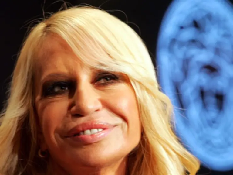 Seidem-geht-es-mit-Donatella-bergauf