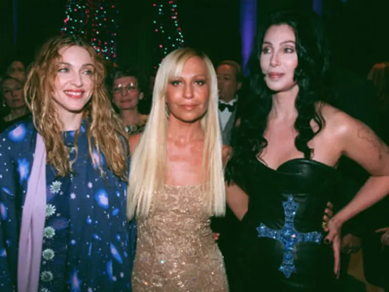und-er-liebte-die-Stars-wie-Madonna-oder-Cher-Immer-schon-dabei-Donatella