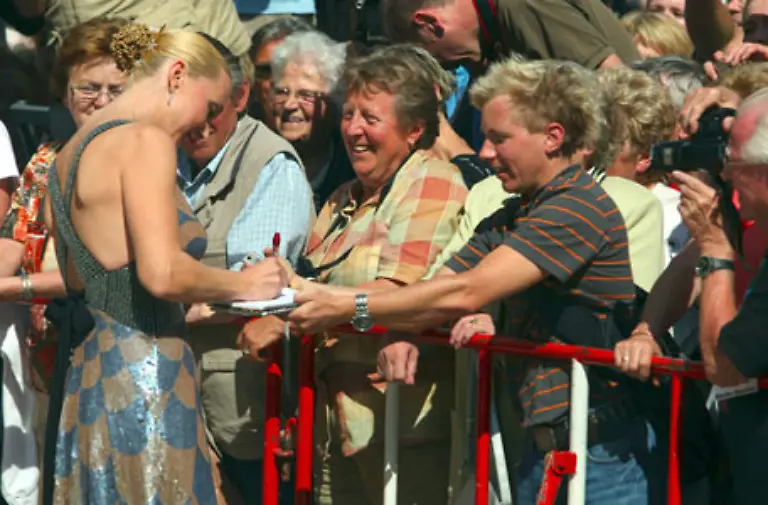 die-heiteren-Autogrammjaeger