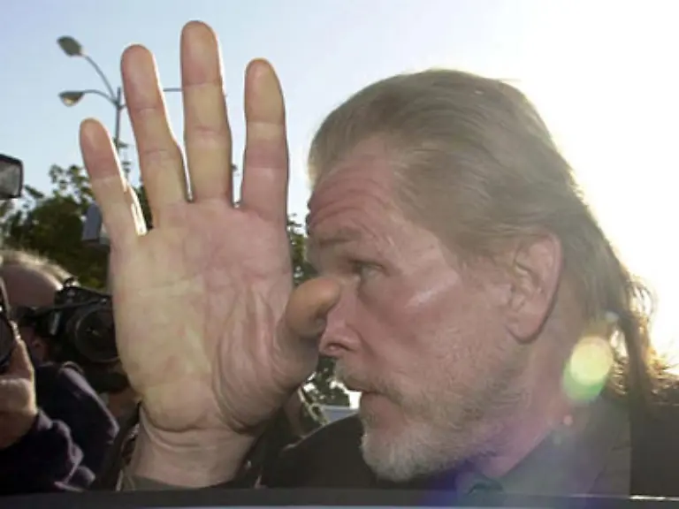 Seine-Devise-Wir-kuemmern-uns-ununterbrochen-um-die-Patienten-um-herauszufinden-was-ihnen-wirklich-fehlt-und-warum-sie-zu-Alkohol-und-Drogen-greifen