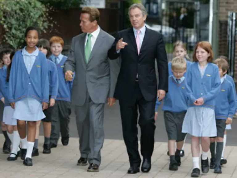 Im-Juni-leistete-er-Tony-Blair