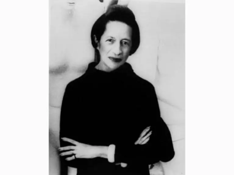 Nur-noch-wenige-erinnern-sich-hingegen-an-Diana-Vreeland