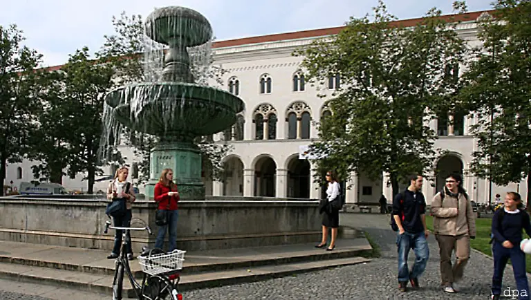 Einer-davon-ist-die-Ludwig-Maximilians-Universitaet