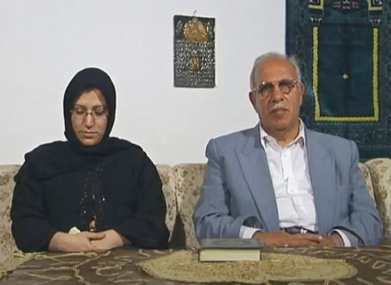 Hannelore-Krause-ist-mit-einem-irakischen-Arzt-verheiratet-und-lebt-seit-Jahrzehnten-in-Bagdad-Ihr-Mann-bangte-mit-seiner-Schwiegertochter-mehr-als-fuenf-Monate-um-seine-Frau-Nun-flehen-sie-um-das-Leben-des-Sohnes-Sinan