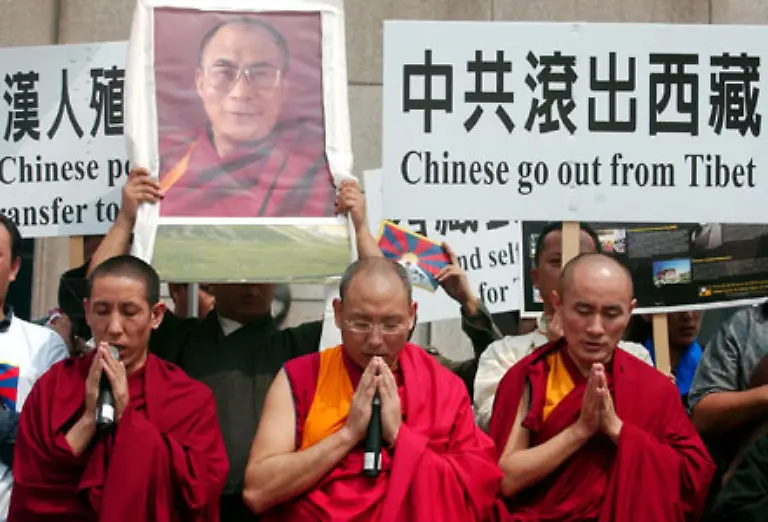 Bis-heute-kaempfen-die-Tibeter-um-ihre-Unabhaengigkeit