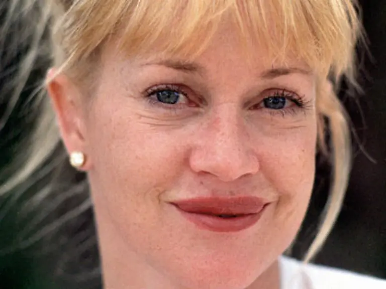 Auf-diese-Technik-hat-sie-spaeter-wohl-immer-mal-wieder-zurueckgegriffen-obwohl-sie-Schoenheits-OPs-heftigst-bestreitet