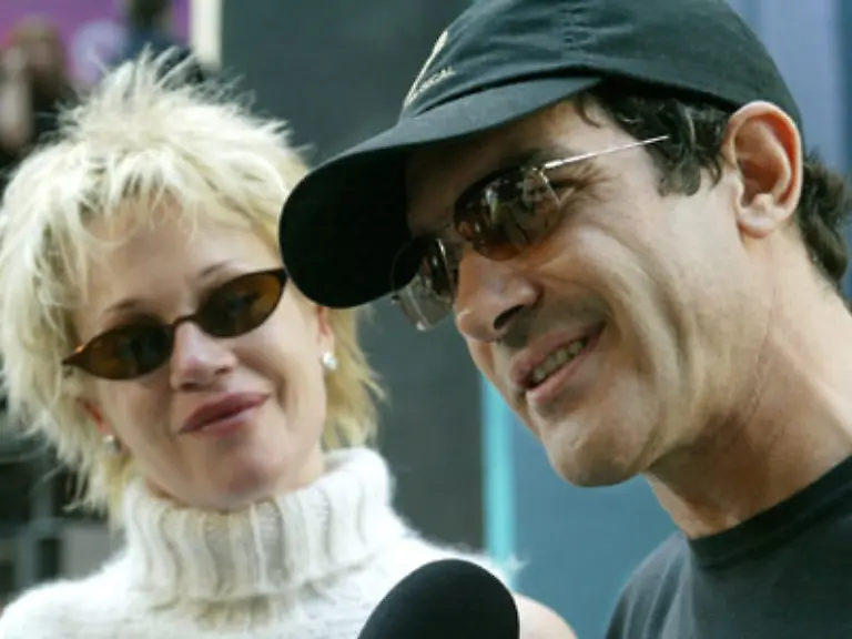 Melanie-Griffith-ist-nun-ziemlich-weit-oben-angekommen-doch-mit-den-Drogen-hat-sie-noch-nicht-abgeschlossen-auch-wenn-sie-das-gerne-glauben-wollte