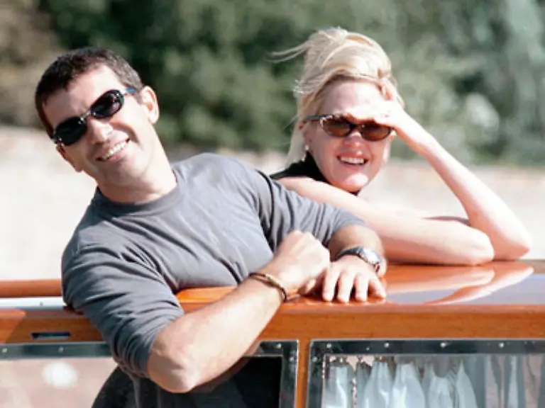 Seitdem-sind-Banderas-und-Griffith-ein-Paar