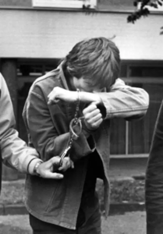 Christian-Klar-gilt-als-der-Mann-im-Windschatten-von-Mohnhaupt-und-als-ein-besonders-gewalttaetiger-Kaempfer-in-den-Reihen-der-Linksterroristen