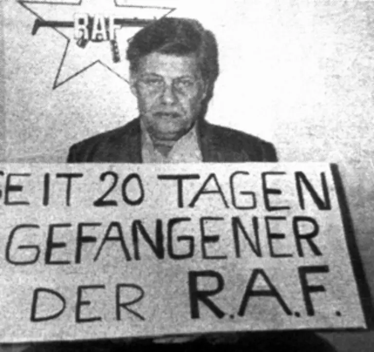 Schon-Jahre-zuvor-hatte-er-deutlich-gemacht-dass-die-RAF-fuer-ihn-Geschichte-ist-An-eine-Wiederbelebung-des-bewaffneten-Kampfes-denke-er-nicht