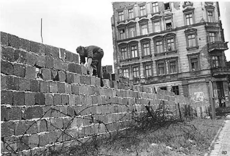 Der-Zementierung-der-deutschen-Teilung-kann-nichts-entgegengesetzt-werden-Bild-9-September-1961