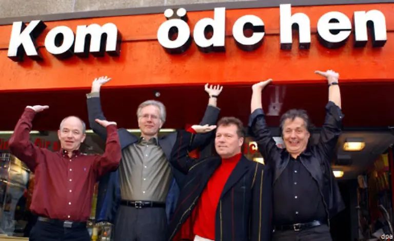 Kabarettist-im-Duesseldorfer-Kom-m-oedchen