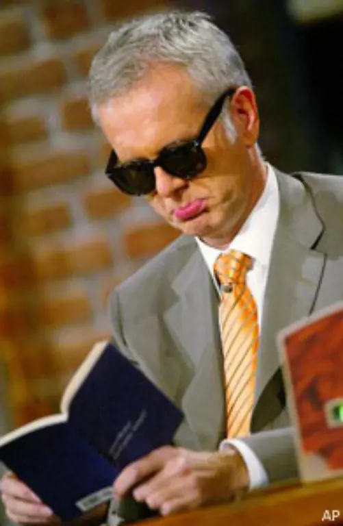 Unvergessen-die-Sendung-in-der-Schmidt-das-Literarische-Quartett-nicht-nach-sondern-vorspielte-Schmidt-selbst-imitierte-natuerlich-Marcel-Reich-Ranicki