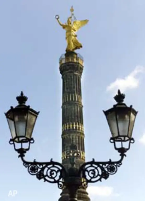 In-Berlin-war-sie-perfekt-aufgehoben