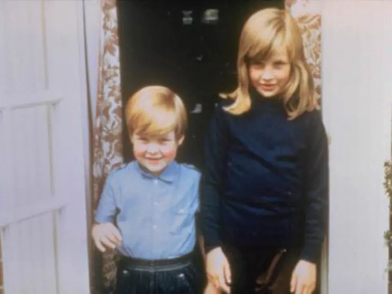 der-eine-andere-heiratete-als-Diana-und-ihr-Bruder-noch-Kinder-waren-Sie-hassten-ihn-dafuer