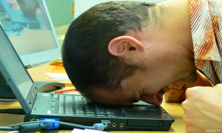 Nicht-jeder-ist-mit-einer-Versetzung-einverstanden-oder-uebernimmt-mit-Freuden-neue-Aufgabenbereiche-Ein-Privat-Streik-fuehrt-aber-nur-zu-noch-mehr-Aerger-nachhaltige-und-beharrliche-Arbeitsverweigerung-fuehrt-zum-Rauswurf