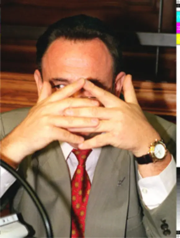 Fuenf-ehemalige-Stasi-Offiziere-werden-wegen-des-Verdachts-einer-RAF-Unterstuetzung-verhaftet