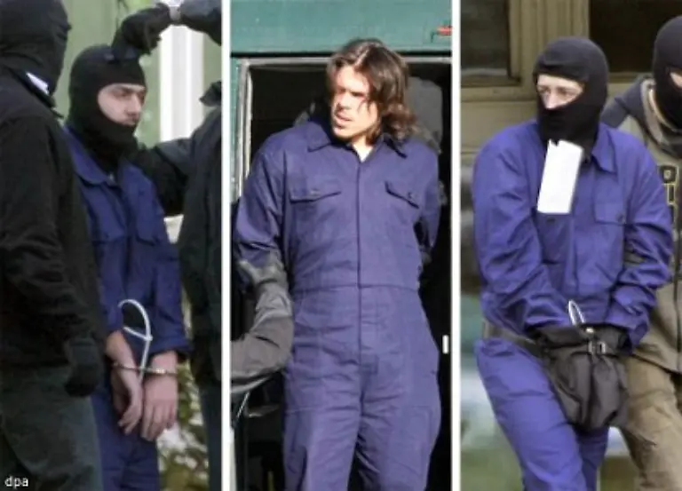 Die-Maenner-zwei-zum-Islam-uebergetretene-Deutsche-und-ein-Tuerke-sollen-massive-Bombenanschlaege-geplant-haben