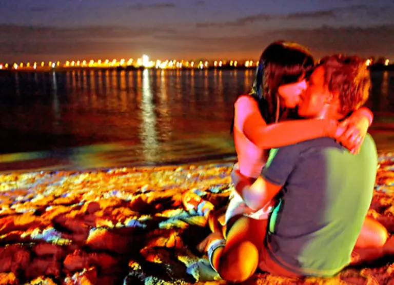 Vor-allem-in-der-Liebe-ist-der-Geruchssinn-wichtig-Menschen-die-ihren-Geruchssinn-verloren-haben-klagen-oftmals-ueber-Depressionen-und-Probleme-in-der-sexuellen-Kommunikation