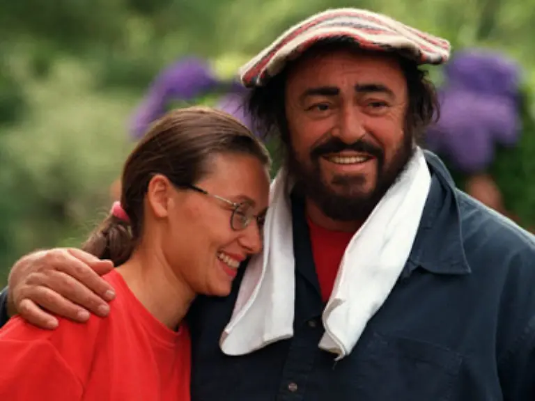 Auch-privat-hatte-er-erst-vor-nicht-allzu-langer-Zeit-neues-Glueck-gefunden