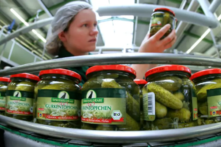 sauer-ausgeloest-durch-niedrige-ph-Werte-wie-in-Saeuren