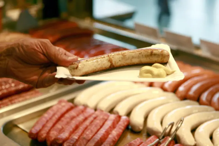 und-Jeder-der-denkt-dass-nun-die-Geschmacksqualitaet-scharf-kommt-liegt-leider-falsch-Umami-ist-die-fuenfte-im-Bunde-und-meint-herzhaft-oder-auch-wohlschmeckend-Ausgeloest-wird-umami-durch-Glutaminsaeure-die-zu-den-Aminosaeuren-gehoert