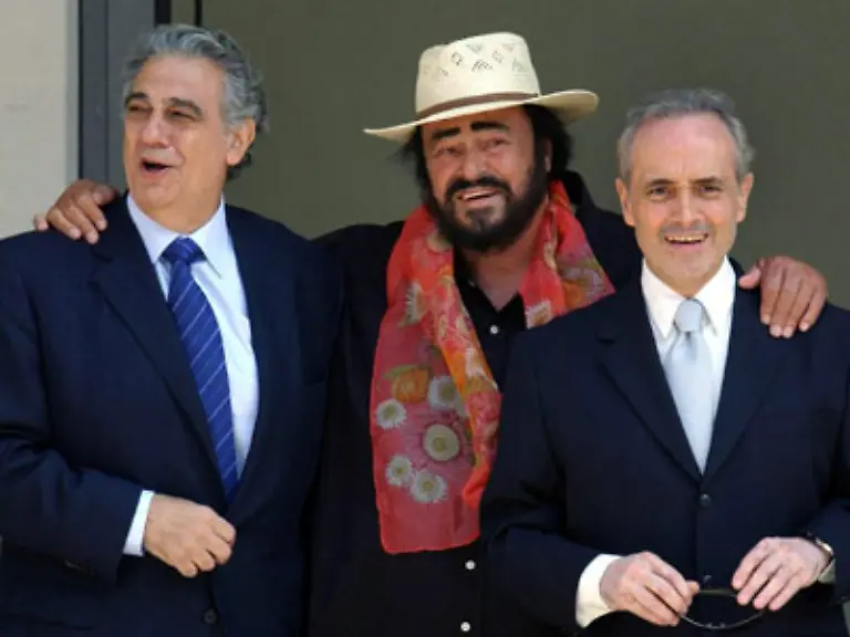 Weltberuehmt-wurde-auch-das-Unternehmen-Die-drei-Tenoere-zusammen-mit-Placido-Domingo-und-Jos-Carreras