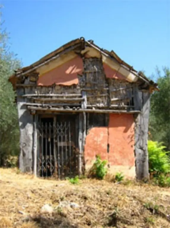 Waehrend-die-Insassenunfallpolice-ihre-grosse-Zeit-hinter-sich-hat-ist-der-Haus-und-Wohnungsschutzbrief-gerade-erst-im-Kommen-Die-Idee-eines-Pannenservice-fuer-den-Haushalt-ist-gar-nicht-so-schlecht