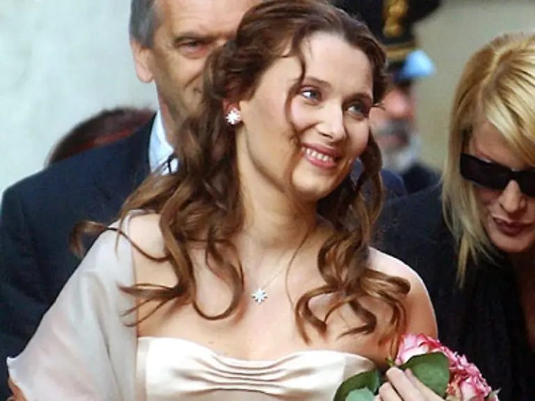 Kraft-gab-ihm-immer-wieder-seine-junge-zweite-Frau-Nicoletta-und-ihre-gemeinsame-Tochter-Alice