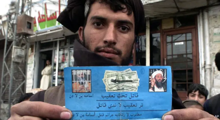 Trotz-ausgelobter-27-Millionen-Dollar-fuer-seine-Ergreifung-gelingt-es-nicht-bin-Laden-zu-fassen