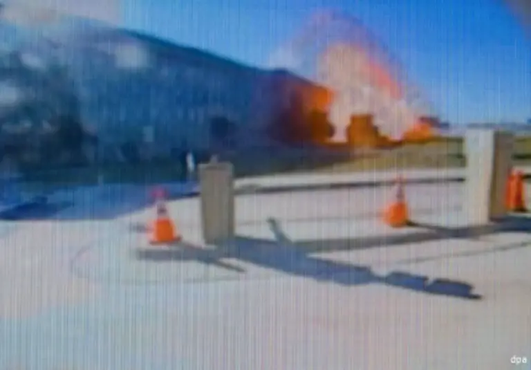 Doch-der-Schrecken-geht-weiter-Um-9-37-Uhr-stuerzt-ein-drittes-Passagierflugzeug-in-das-Pentagon