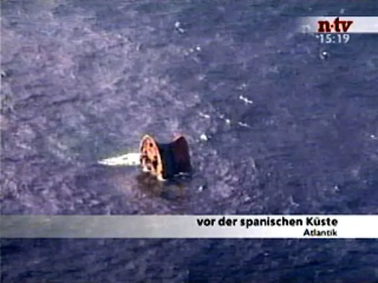Der-Atlantik-ist-an-dieser-Stelle-fast-4-000-Meter-tief