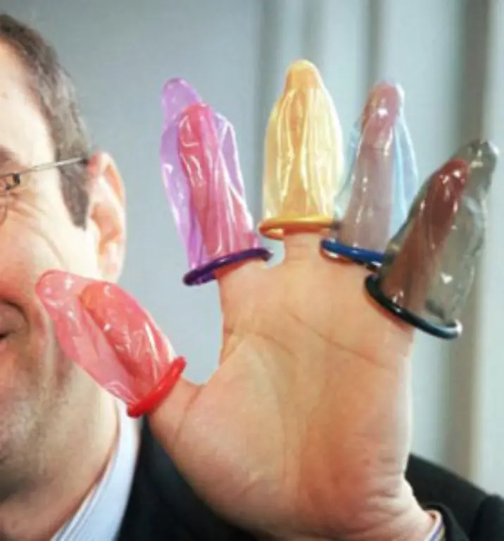 Ist-die-uebliche-Umschreibung-fuer-jemanden-der-Sexkontakte-am-Arbeitsplatz-sucht-Wird-sogar-umfassendes-Einfuehlungsvermoegen-bescheinigt-heisst-das-homosexuell