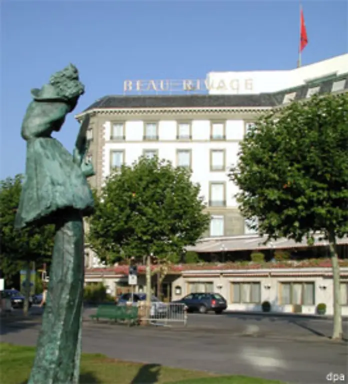 Eine-haeufig-angefuehrte-Version-basiert-darauf-dass-sich-Barschel-in-Genf-mit-Waffenhaendlern-treffen-wollte-Dagegen-spricht-laut-Generalstaatsanwalt-Erhard-Rex-die-Zeugenaussage-der-Mitarbeiterin-von-der-Ferienanlage-auf-Gran-Canaria