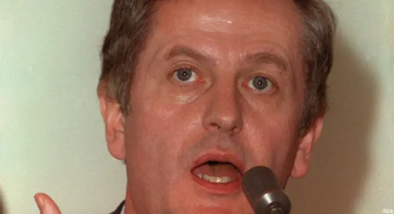 Die-Witwe-und-die-ganze-Familie-sind-weiterhin-von-einem-Mord-ueberzeugt-Ein-schluessiges-Motiv-und-einen-Taeter-konnte-allerdings-niemand-liefern-1998-musste-Oberstaatsanwalt-Wille-seine-Ermittlungen-einstellen-mangels-Erfolgsaussichten