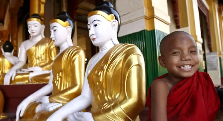 Die-Moenche-geniessen-ein-hohes-Ansehen-in-Birma-90-Prozent-der-rund-50-Millionen-Einwohner-sind-Buddhisten
