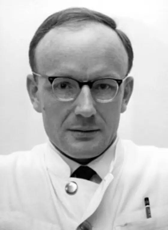 Seinen-Verdacht-teilte-Lenz-im-Bild-am-15-November-1961-dem-Forschungsleiter-von-Gruenenthal-mit-Er-forderte-eine-sofortige-Ruecknahme-vom-Markt-Doch-zunaechst-reagierte-der-Arzneimittelhersteller-nicht